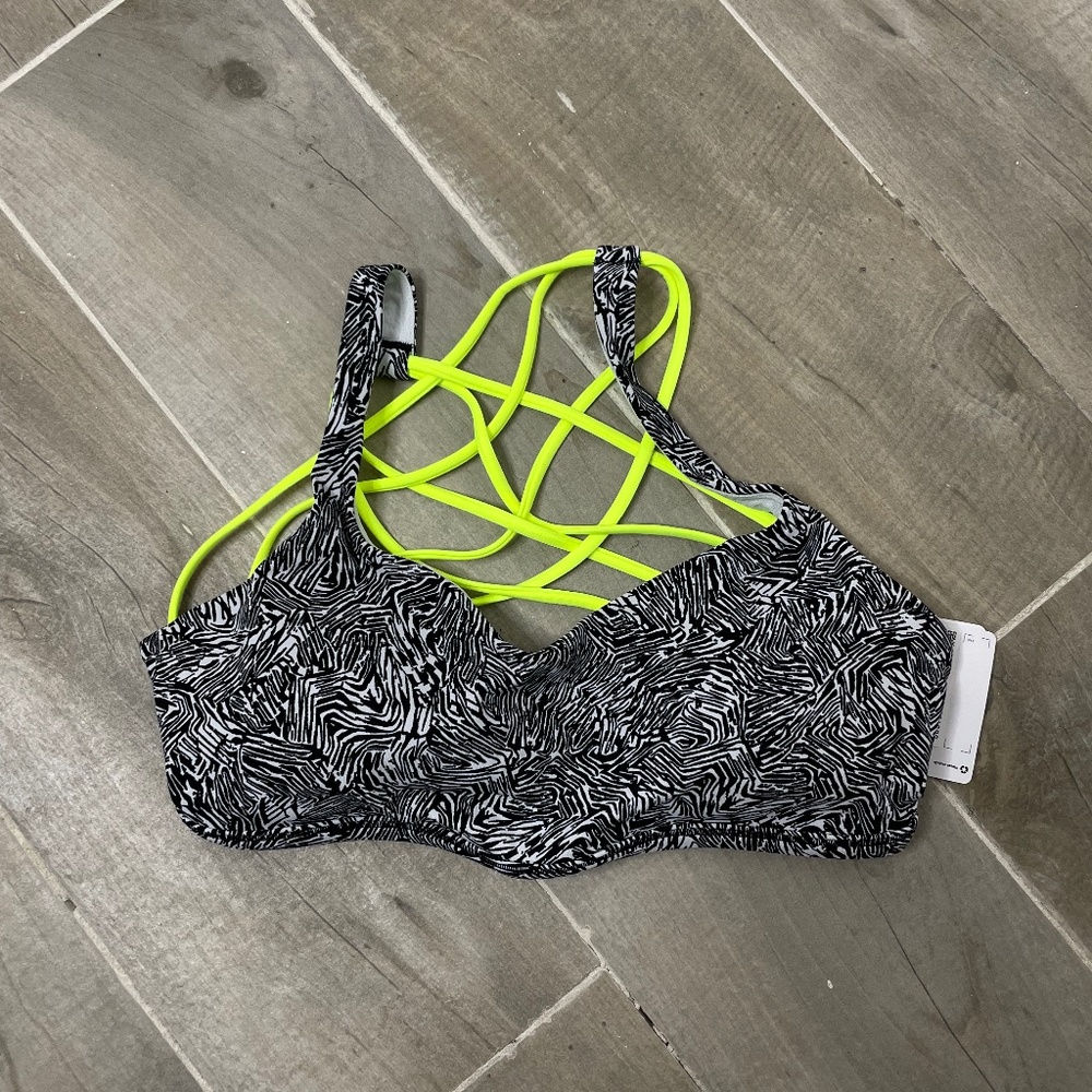 FREE TO BE BRA lululemon- 6
